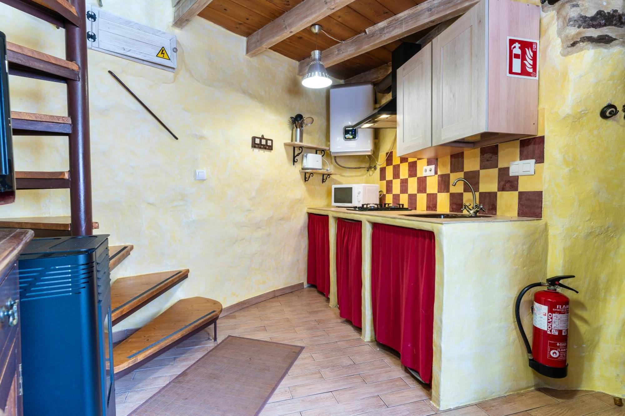 Casa De Turismo Rural Sardom2 Bembibre  Εξωτερικό φωτογραφία